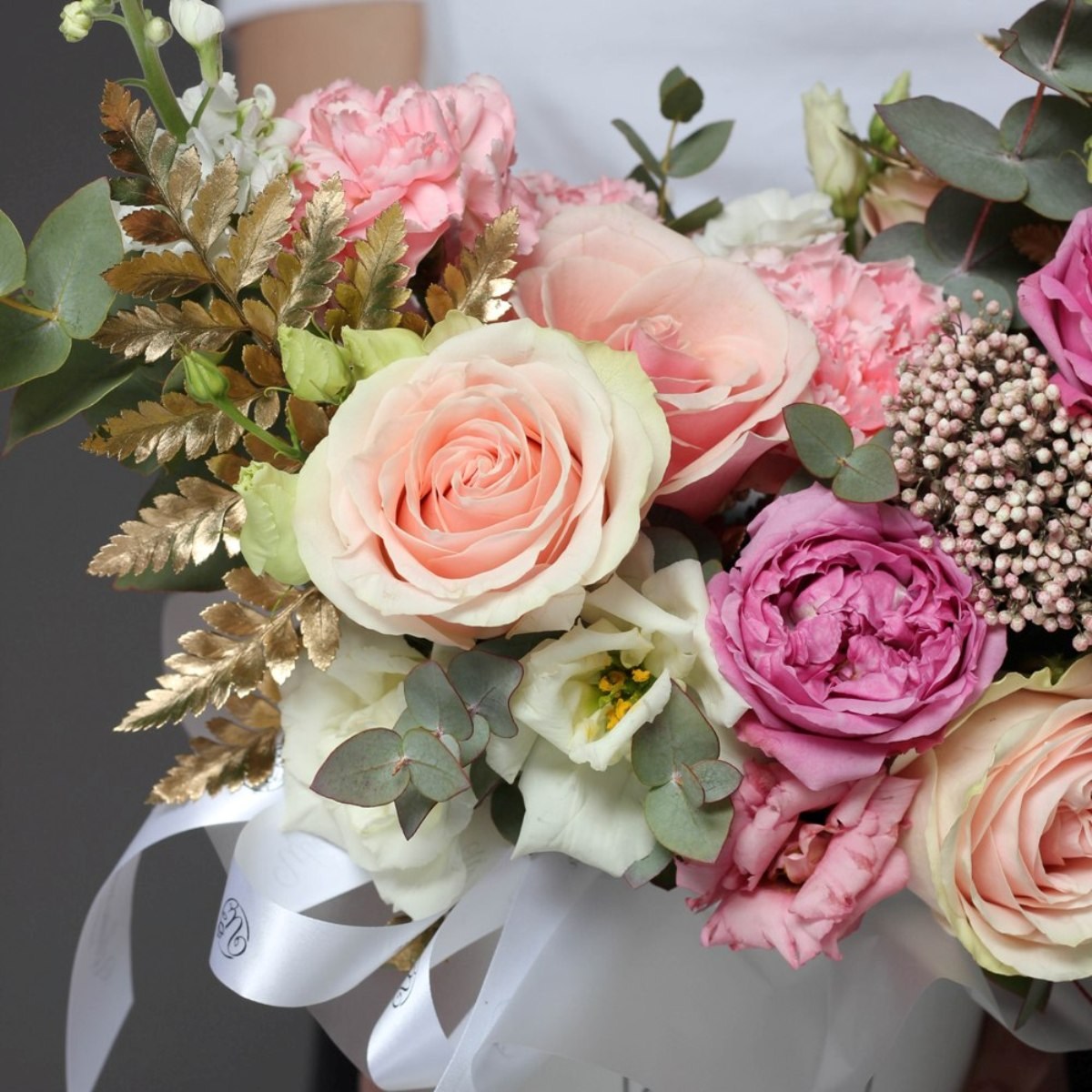 Buket cvetov v korobke 6